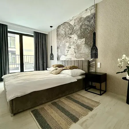 Easy Rent - Wieniawska 4 *